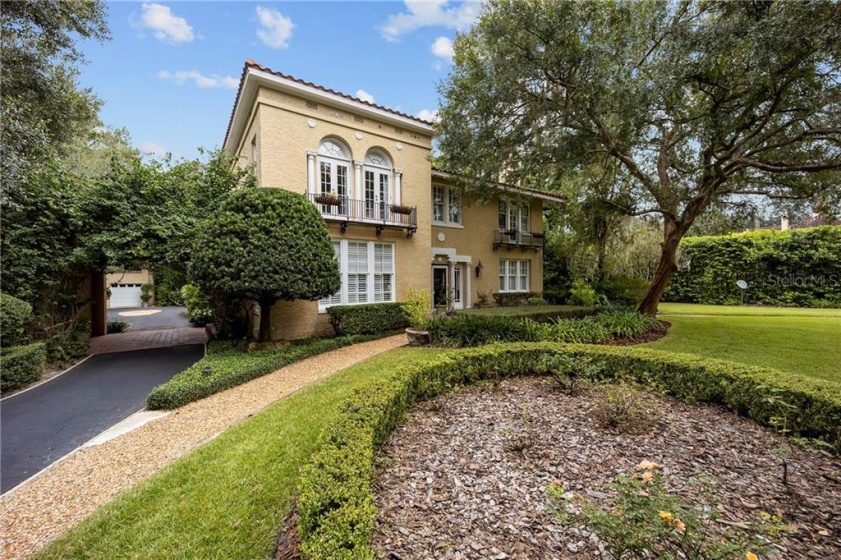 1027 5TH STREET, OCALA, Florida 34471, 4 Bedrooms Bedrooms, ,4 BathroomsBathrooms,Residential,For Sale,5TH,OM609106