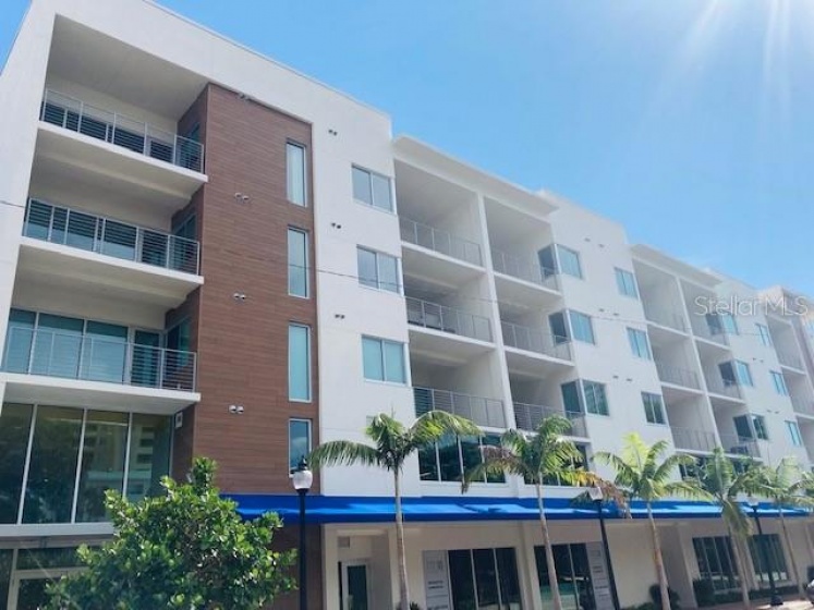 332 COCOANUT AVENUE, SARASOTA, Florida 34236, 1 Bedroom Bedrooms, ,1 BathroomBathrooms,Residential,For Sale,COCOANUT,N6115762