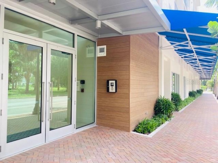 332 COCOANUT AVENUE, SARASOTA, Florida 34236, 1 Bedroom Bedrooms, ,1 BathroomBathrooms,Residential,For Sale,COCOANUT,N6115762
