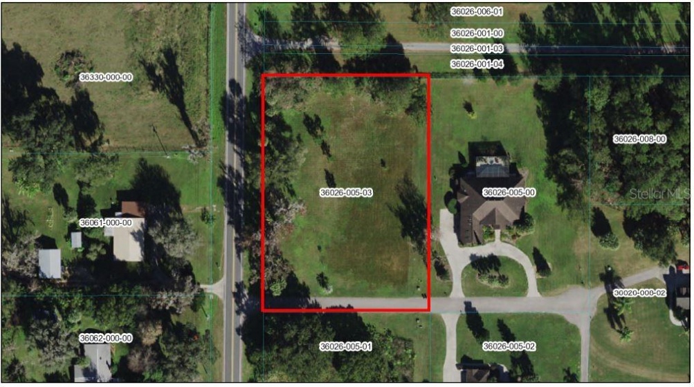 6521 MAGNOLIA AVENUE, OCALA, Florida 34471, 4 Bedrooms Bedrooms, ,3 BathroomsBathrooms,Residential,For Sale,MAGNOLIA,OM625554
