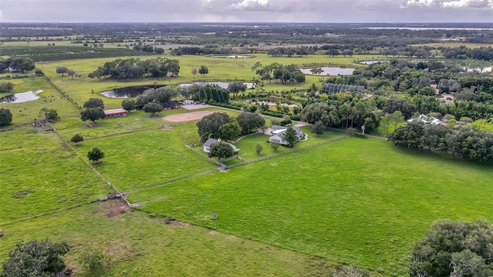 4026 COUNTRY CLUB ROAD, WINTER HAVEN, Florida 33881, 3 Bedrooms Bedrooms, ,3 BathroomsBathrooms,Residential,For Sale,COUNTRY CLUB,P4917277
