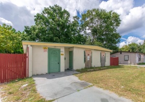 1032 PINE HILLS ROAD, ORLANDO, Florida 32808, 2 Bedrooms Bedrooms, ,2 BathroomsBathrooms,Residential,For Sale,PINE HILLS,S5057347