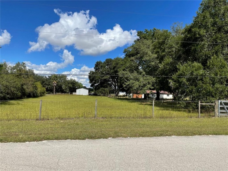 2810 ROOKS ROAD, DAVENPORT, Florida 33837, 3 Bedrooms Bedrooms, ,2 BathroomsBathrooms,Residential,For Sale,ROOKS,P4918157