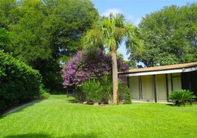 501 LAKE OTIS DRIVE, WINTER HAVEN, Florida 33880, 2 Bedrooms Bedrooms, ,2 BathroomsBathrooms,Residential,For Sale,LAKE OTIS,W7839794