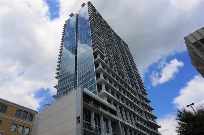 150 ROBINSON STREET, ORLANDO, Florida 32801, 1 Bedroom Bedrooms, ,1 BathroomBathrooms,Residential,For Sale,ROBINSON STREET,O5986520