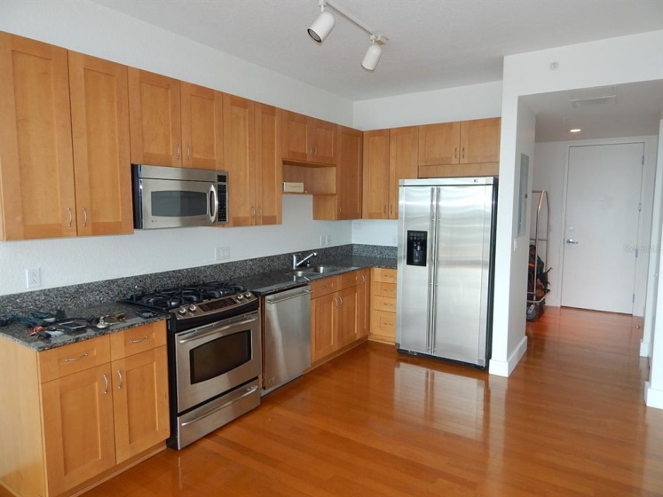 150 ROBINSON STREET, ORLANDO, Florida 32801, 1 Bedroom Bedrooms, ,1 BathroomBathrooms,Residential,For Sale,ROBINSON STREET,O5986520