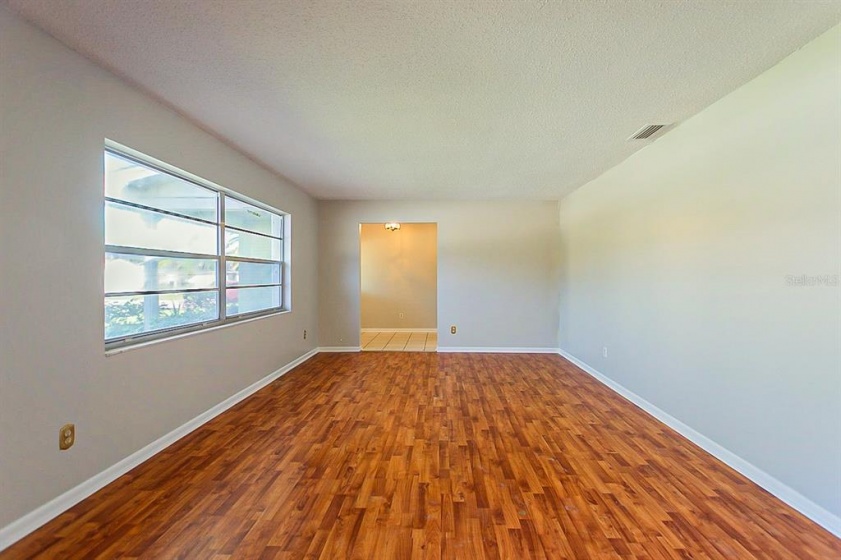 6142 DONEGAL, LAKELAND, Florida 33813, 3 Bedrooms Bedrooms, ,2 BathroomsBathrooms,Residential,For Sale,DONEGAL,T3343525