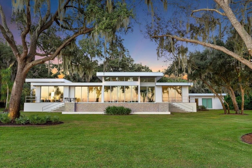 WINTER HAVEN, Florida 33881, 3 Bedrooms Bedrooms, ,3 BathroomsBathrooms,Residential,For Sale,O5989290