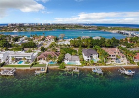 1410 JOHN RINGLING PARKWAY, SARASOTA, Florida 34236, 3 Bedrooms Bedrooms, ,2 BathroomsBathrooms,Residential,For Sale,JOHN RINGLING,C7452243