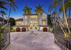 66 WASHINGTON DRIVE, SARASOTA, Florida 34236, 4 Bedrooms Bedrooms, ,3 BathroomsBathrooms,Residential,For Sale,WASHINGTON,A4519666