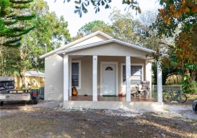 29 LANCELOT AVENUE, ORLANDO, Florida 32835, 3 Bedrooms Bedrooms, ,1 BathroomBathrooms,Residential,For Sale,LANCELOT,G5049771