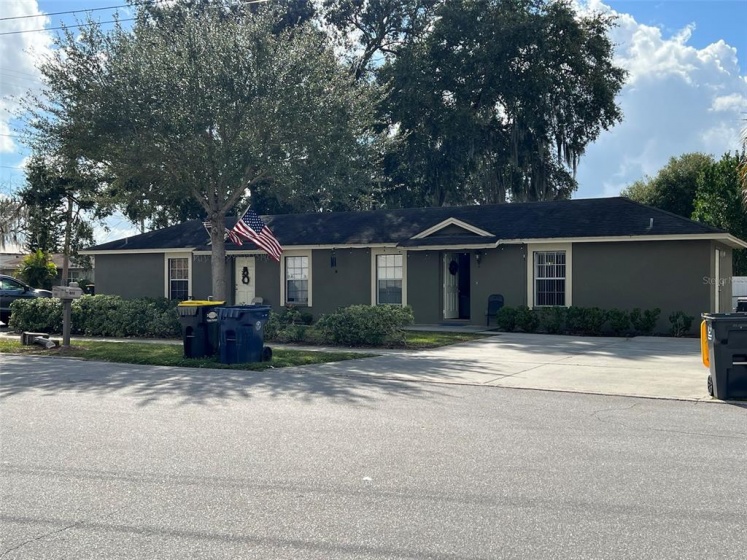 108 HOWARD STREET, AUBURNDALE, Florida 33823, ,Residential Income,For Sale,HOWARD,P4918610
