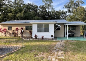 585 HONEYFARM LANE, AUBURNDALE, Florida 33823, 3 Bedrooms Bedrooms, ,1 BathroomBathrooms,Residential,For Sale,HONEYFARM,P4918646