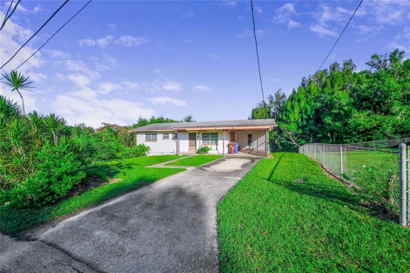 89 POINSETTIA DRIVE, HAINES CITY, Florida 33844, 3 Bedrooms Bedrooms, ,1 BathroomBathrooms,Residential,For Sale,POINSETTIA,P4917643