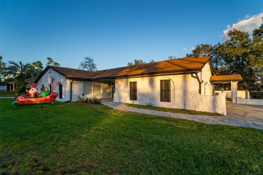 4627 WOODLOT COURT, ORLANDO, Florida 32835, 4 Bedrooms Bedrooms, ,3 BathroomsBathrooms,Residential,For Sale,WOODLOT,O5994702