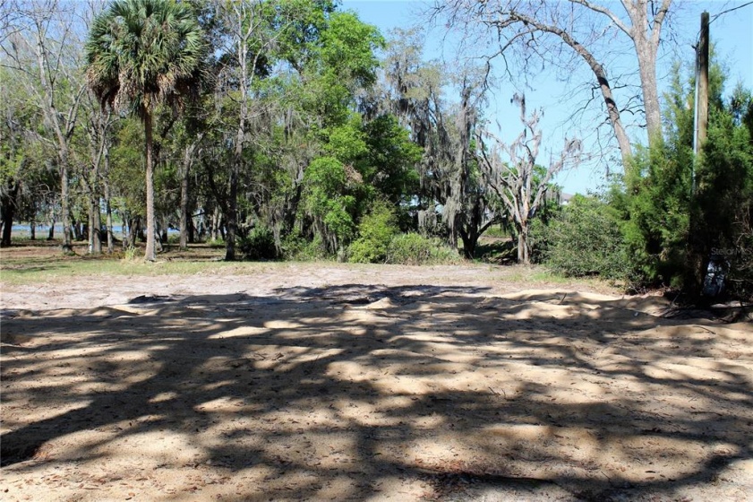 15601 BATTLE GROUND LAKE ROAD, CLERMONT, Florida 34711, ,Land,For Sale,BATTLE GROUND LAKE,G5045209