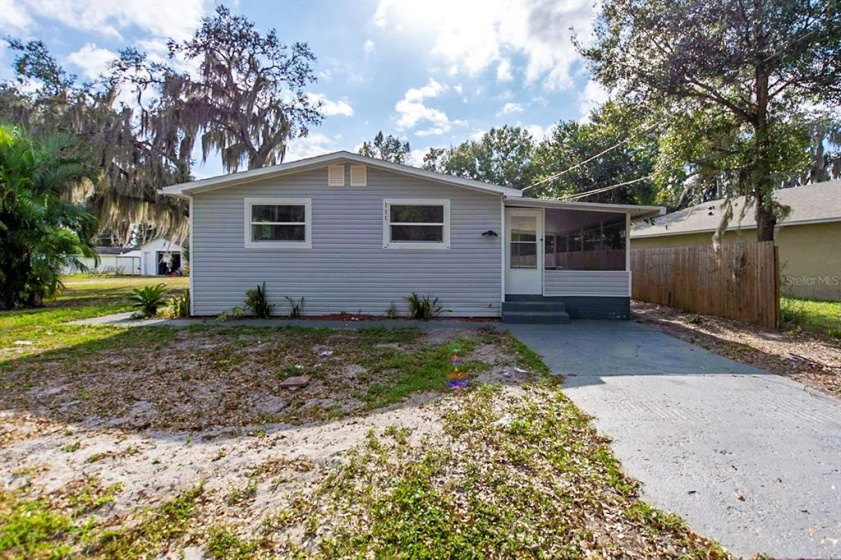 111 PALENCIA ROAD, AUBURNDALE, Florida 33823, 3 Bedrooms Bedrooms, ,2 BathroomsBathrooms,Residential,For Sale,PALENCIA,O5995274