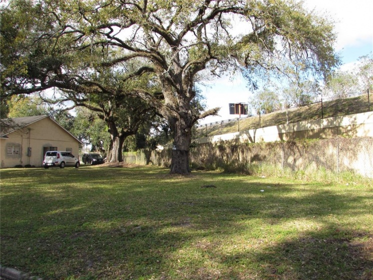 2205 JACKSON STREET, ORLANDO, Florida 32805, ,Land,For Sale,JACKSON,O5998186