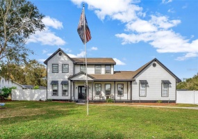 421 HORSESHOE LANE, WINTER HAVEN, Florida 33881, 3 Bedrooms Bedrooms, ,2 BathroomsBathrooms,Residential,For Sale,HORSESHOE,P4919061