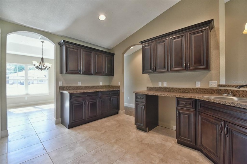 14742 79TH TERRACE ROAD, OCALA, Florida 34473, 3 Bedrooms Bedrooms, ,2 BathroomsBathrooms,Residential,For Sale,79TH TERRACE,OM620769