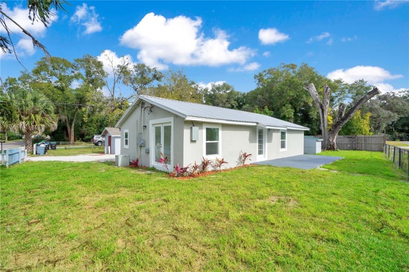 2121 WOODLAND DRIVE, APOPKA, Florida 32703, 3 Bedrooms Bedrooms, ,1 BathroomBathrooms,Residential,For Sale,WOODLAND,O5995687