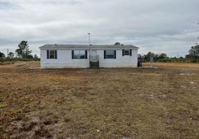 4975 FRUITVILLE AVENUE, LAKE WALES, Florida 33859, 3 Bedrooms Bedrooms, ,2 BathroomsBathrooms,Residential,For Sale,FRUITVILLE,T3353001