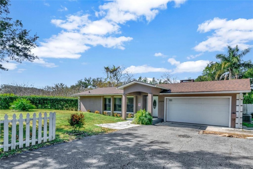 1554 DODD ROAD, WINTER PARK, Florida 32792, 4 Bedrooms Bedrooms, ,3 BathroomsBathrooms,Residential,For Sale,DODD,O5999605