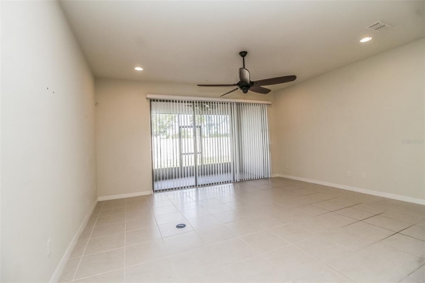 1013 PAVIA DRIVE, APOPKA, Florida 32703, 2 Bedrooms Bedrooms, ,2 BathroomsBathrooms,Residential,For Sale,PAVIA,O6001206