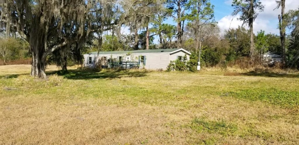 2016 THORNHILL ROAD, AUBURNDALE, Florida 33823, 3 Bedrooms Bedrooms, ,2 BathroomsBathrooms,Residential,For Sale,THORNHILL,B4900923