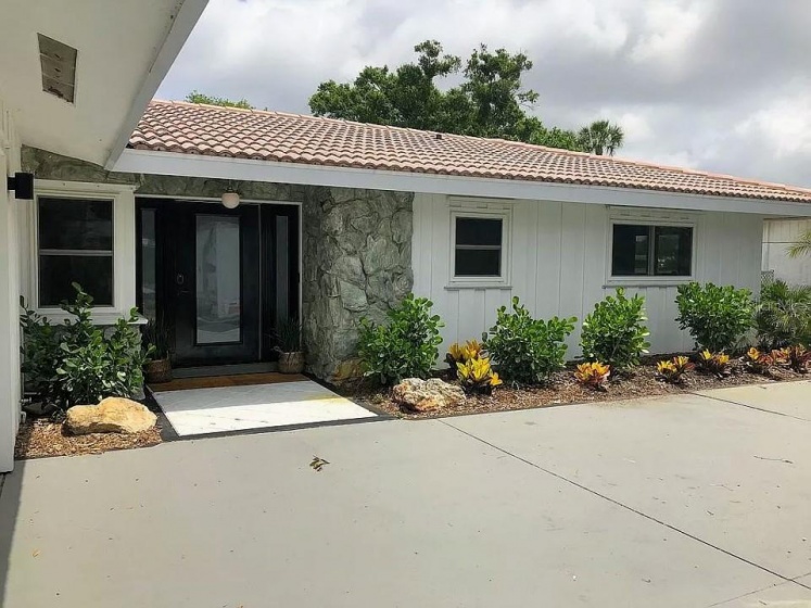 3625 WHITE SULPHUR PLACE, SARASOTA, Florida 34232, 3 Bedrooms Bedrooms, ,2 BathroomsBathrooms,Residential,For Sale,WHITE SULPHUR,O5993291