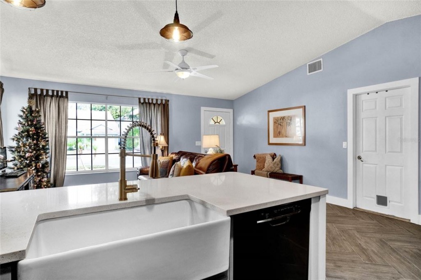 9422 DANEY STREET, GOTHA, Florida 34734, 3 Bedrooms Bedrooms, ,2 BathroomsBathrooms,Residential,For Sale,DANEY,O5994000