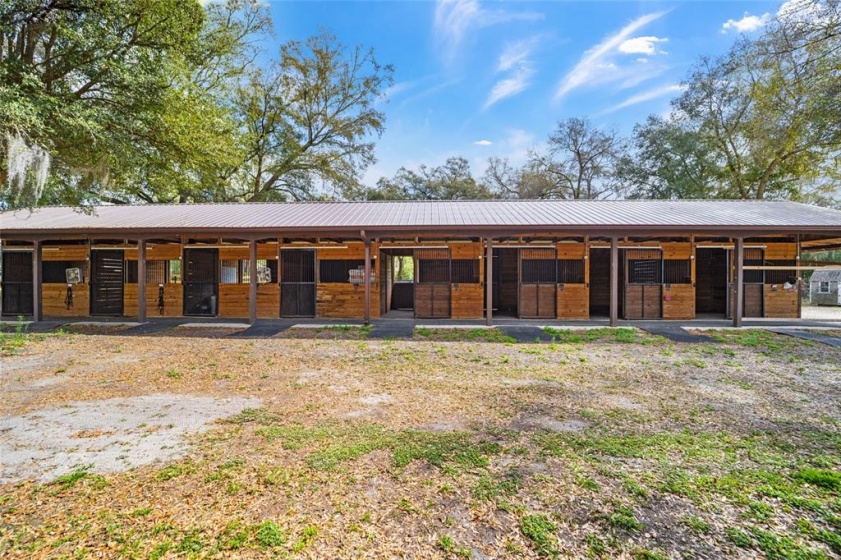 13646 US HIGHWAY 27, OCALA, Florida 34482, 6 Bedrooms Bedrooms, ,7 BathroomsBathrooms,Residential,For Sale,US HIGHWAY 27,OM633366