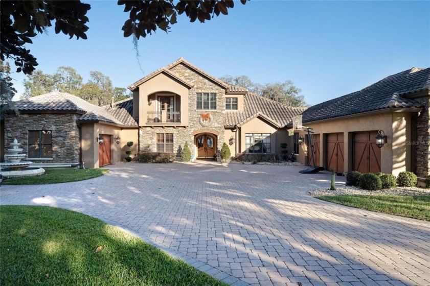 12151 CYPRESS LANDING AVENUE, CLERMONT, Florida 34711, 5 Bedrooms Bedrooms, ,5 BathroomsBathrooms,Residential,For Sale,CYPRESS LANDING,G5051332