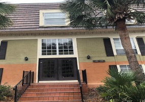4197 VERSAILLES DRIVE, ORLANDO, Florida 32808, 2 Bedrooms Bedrooms, ,2 BathroomsBathrooms,Residential,For Sale,VERSAILLES,S5062529