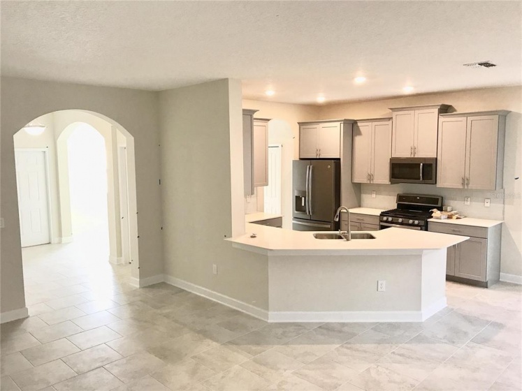 15249 PURPLE MARTIN STREET, WINTER GARDEN, Florida 34787, 3 Bedrooms Bedrooms, ,2 BathroomsBathrooms,Residential,For Sale,PURPLE MARTIN,GC502398
