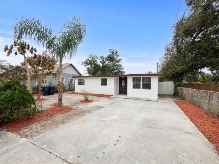 924 FERNDELL ROAD, ORLANDO, Florida 32808, 5 Bedrooms Bedrooms, ,3 BathroomsBathrooms,Residential,For Sale,FERNDELL,O6003960