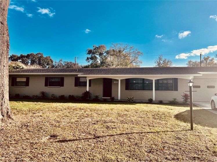 1335 ROBINHOOD LANE, LAKELAND, Florida 33813, 4 Bedrooms Bedrooms, ,3 BathroomsBathrooms,Residential,For Sale,ROBINHOOD,L4928081