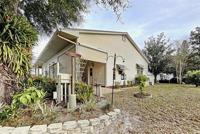 4925 CYPRESS GARDENS ROAD, WINTER HAVEN, Florida 33884, 3 Bedrooms Bedrooms, ,2 BathroomsBathrooms,Residential,For Sale,CYPRESS GARDENS,P4919437