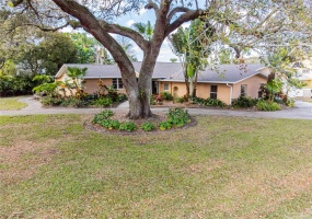 1101 VENETIAN AVENUE, ORLANDO, Florida 32804, 4 Bedrooms Bedrooms, ,2 BathroomsBathrooms,Residential,For Sale,VENETIAN,O6004988
