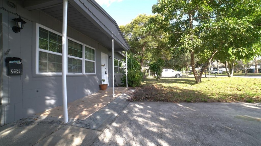 2421 LAURA PLACE, ORLANDO, Florida 32803, 3 Bedrooms Bedrooms, ,2 BathroomsBathrooms,Residential,For Sale,LAURA,O6005240