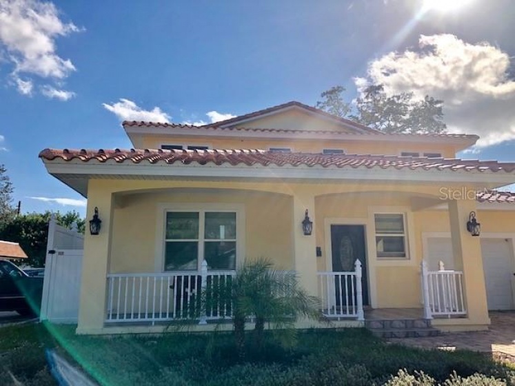 1828 WOODWARD STREET, ORLANDO, Florida 32803, 4 Bedrooms Bedrooms, ,5 BathroomsBathrooms,Residential,For Sale,WOODWARD,O6005447