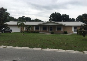 2201 AVENUE B, WINTER HAVEN, Florida 33880, 4 Bedrooms Bedrooms, ,2 BathroomsBathrooms,Residential,For Sale,AVENUE B,P4919004