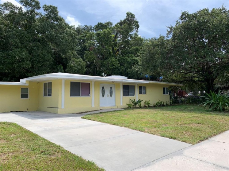 2026 COCOANUT AVENUE, SARASOTA, Florida 34234, 3 Bedrooms Bedrooms, ,2 BathroomsBathrooms,Residential,For Sale,COCOANUT,A4511602