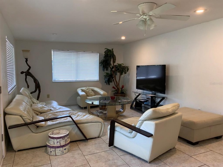 2026 COCOANUT AVENUE, SARASOTA, Florida 34234, 3 Bedrooms Bedrooms, ,2 BathroomsBathrooms,Residential,For Sale,COCOANUT,A4511602