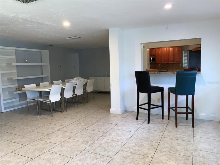 2026 COCOANUT AVENUE, SARASOTA, Florida 34234, 3 Bedrooms Bedrooms, ,2 BathroomsBathrooms,Residential,For Sale,COCOANUT,A4511602