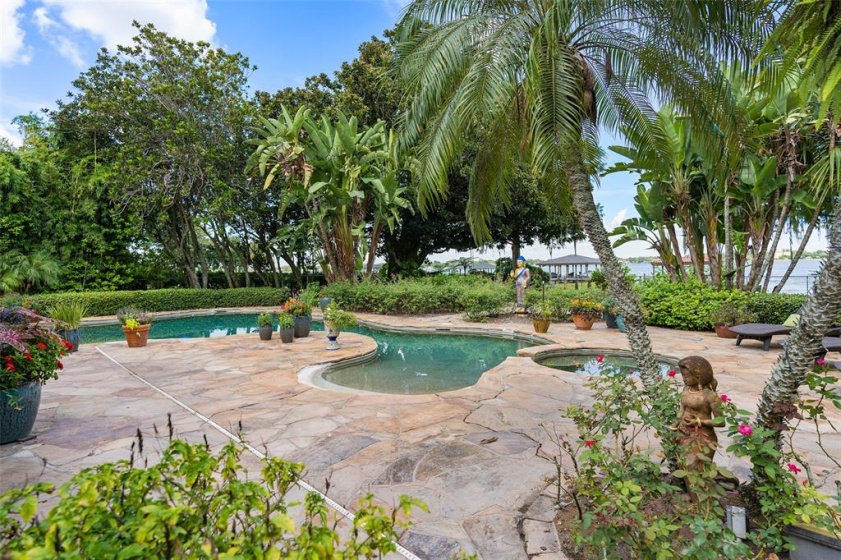 77 INTERLAKEN ROAD, ORLANDO, Florida 32804, 6 Bedrooms Bedrooms, ,4 BathroomsBathrooms,Residential,For Sale,INTERLAKEN,O6004475