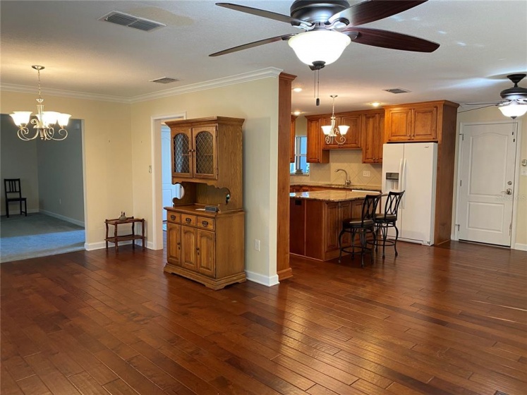 3044 SARATOGA DRIVE, ORLANDO, Florida 32806, 3 Bedrooms Bedrooms, ,2 BathroomsBathrooms,Residential,For Sale,SARATOGA,O6006584