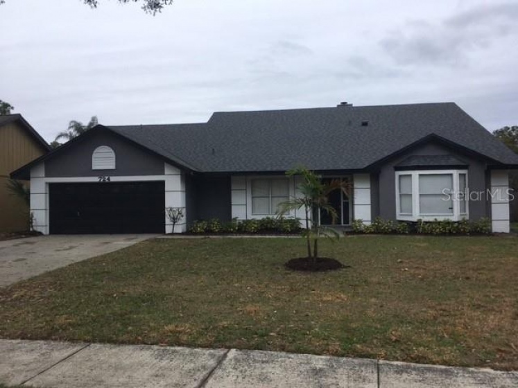 724 SILVERSMITH CIRCLE, LAKE MARY, Florida 32746, 4 Bedrooms Bedrooms, ,2 BathroomsBathrooms,Residential,For Sale,SILVERSMITH,O5975967