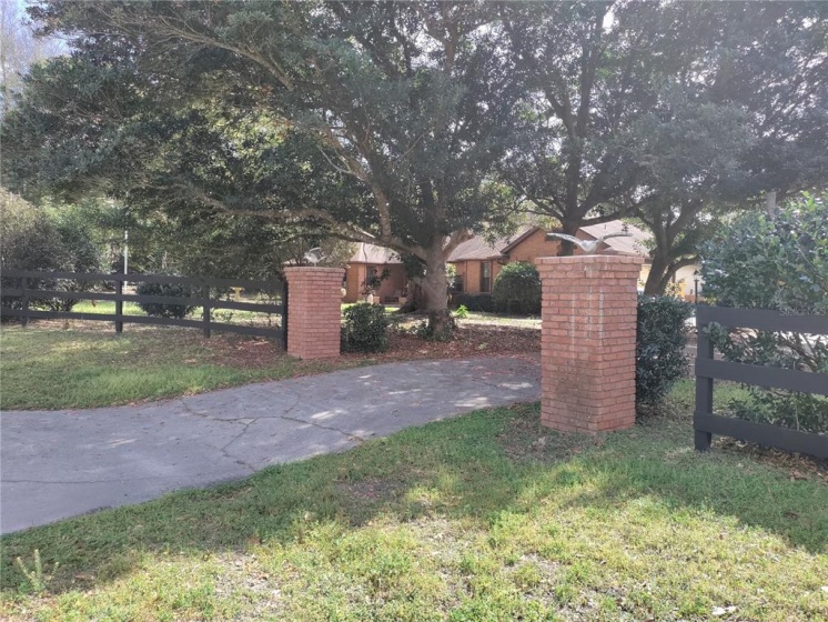 5670 34TH STREET, OCALA, Florida 34474, 3 Bedrooms Bedrooms, ,2 BathroomsBathrooms,Residential,For Sale,34TH,T3357594