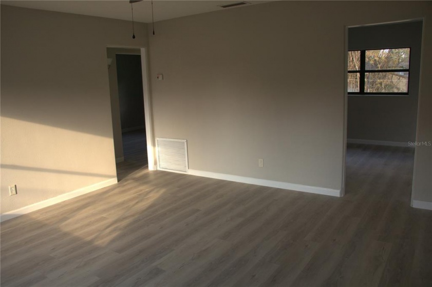 1405 POWERS DRIVE, ORLANDO, Florida 32818, 2 Bedrooms Bedrooms, ,1 BathroomBathrooms,Residential,For Sale,POWERS,O6006686